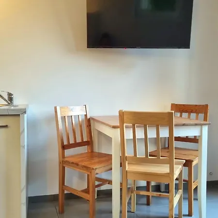 U Zuzi Z Aneksem Kuchennym